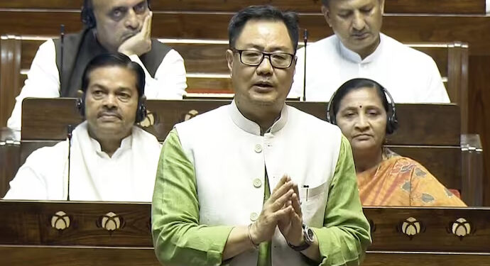 وقف بورڈ سے متعلق دو بل لوک سبھا میں پیش کیے جائیں گے، حکومت نے بل کی کاپی جاری کی