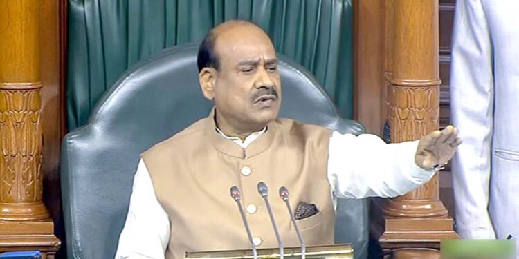 آج کل پارلیمنٹ میں مہابھارت کا ذکر زیادہ ہورہا ہے: اوم برلا