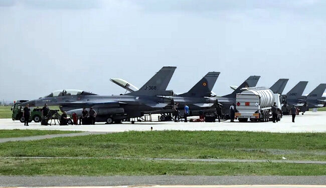 یوکرین کے صدر زیلنسکی نے روس کے خلاف ایف 16 طیاروں کو استعمال کیا