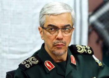 دھڑوں کا ردعمل انفرادی طور پر آئے گا، ایرانی آرمی چیف کا حتمی فیصلہ