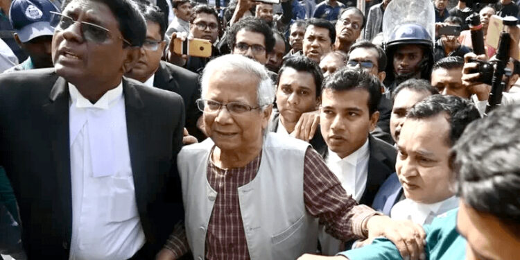 بنگلہ دیش کے نئے سربراہ کا ’سازشیوں‘ کیخلاف کریک ڈاؤن کا اعلان