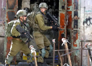 مغربی کنارے میں اسرائیلی فوج کا آپریشن جاری ، 10 فلسطینی جاں بحق