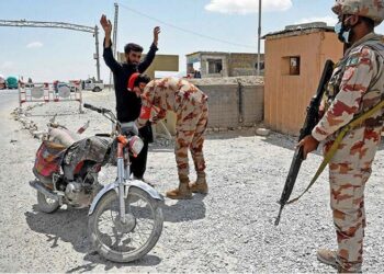 بلوچستان میں دہشت گردانہ حملے میں آئی جی عبدالخالق شیخ  برخاست