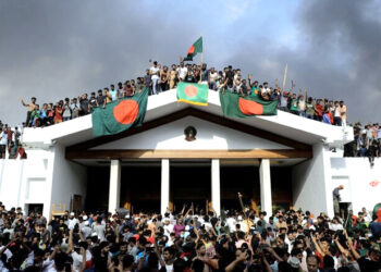 سینہ واجد الیکشن کے لیے بنگلہ دیش واپس آئیں گی، بیٹے کا بیان