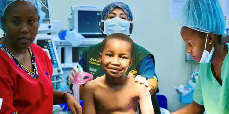 شاہ سلمان سینٹر کا تنزانیہ میں دل کی سرجری کےرضاکارانہ منصوبے کا آغاز