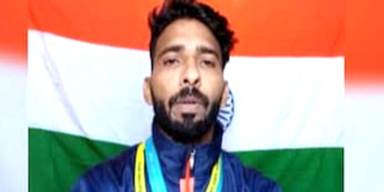 کپل پرمارکانسہ کے تمغہ کےلیے مقابلہ کریں گے، کوکیلا کو شکست