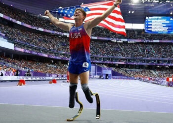 دونوں ٹانگوں سے محروم امریکی ایتھلیٹ نے 400 میٹر دوڑ میں گولڈ میڈل جیت لیا