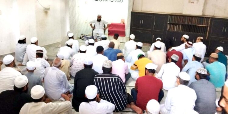 حضورؐ سے محبت کا اظہار حضورؐ کی پسند کے مطابق ہونی چاہئے