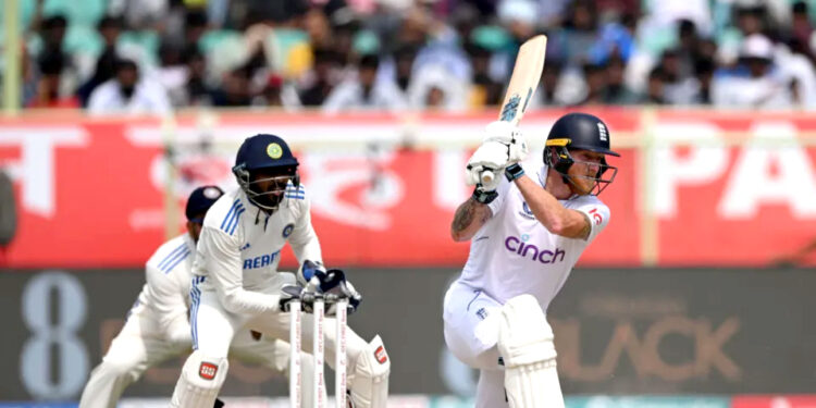 انگلینڈاپنے گھریلو سیزن کے سبھی چھ ٹسٹ جیتنے میں ناکام