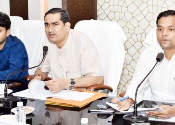 اسکیموں کو چلانے میں درپیش مسا ئل کے حل کیلئے تفصیلی تبادلہ خیال کیا