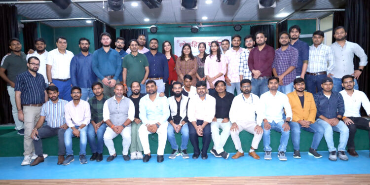 سدھارتھ نگر کے نوجوانوں کی انوکھی پہل