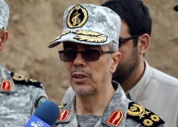 مشرق وسطیٰ کی انارکی کے سبب اپنی صلاحتیں مضبوط بنانے پر مجبور ہیں : ایرانی فوج