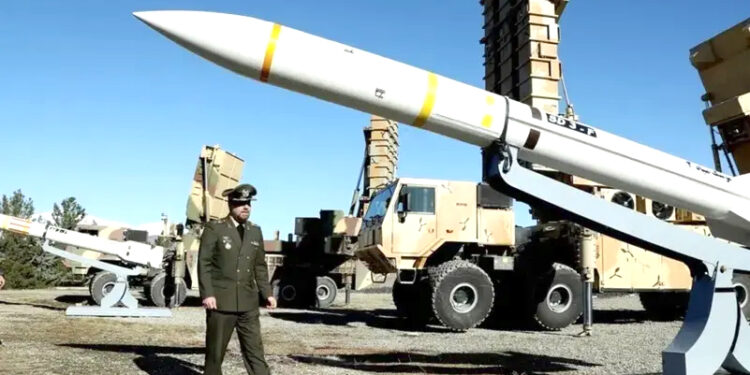 یورپی حکام کو توقع ہے کہ ایران مستقبل قریب میں روس کو بیلسٹک میزائل فراہم کرے گا