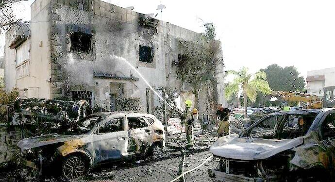 حزب اللہ کا 150 راکٹوں اور کروز میزائلوں سے جوابی حملہ، اسرائیل میں تباہی اور بربادی کے مناظر