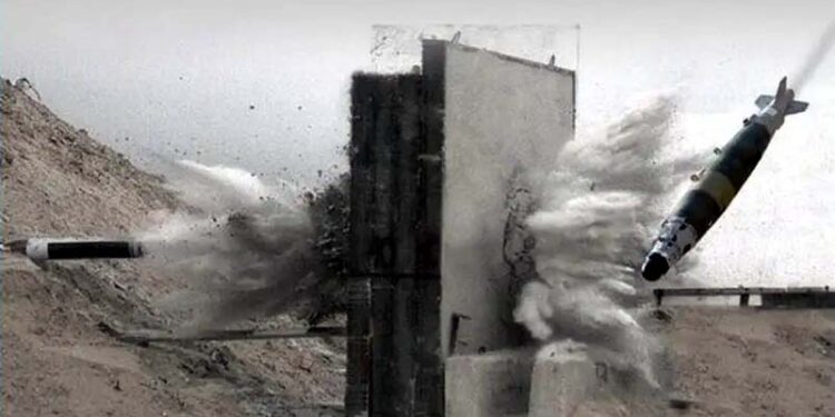 حزب اللہ کے خلاف استعمال ہونے والا ’ہتھوڑا‘ بم جس سے زمین بھی کانپ جاتی ہے کیا ہے؟