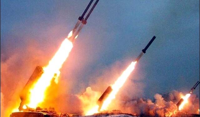 حزب اللہ کی جوابی کارروائی، اسرائیل کے متعدد شہروں پر 65 راکٹ فائر، کئی مقات پر آگ لگ گئی