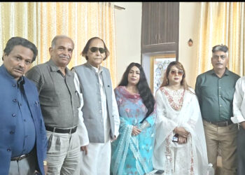 آندھیاں الفاظ کی سب کچھ اڑاکر لے گئیں۔سچ کے ساحل پر کھڑاہوں آج بھی جھوٹا سامیں