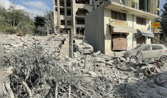 لبنان میں اسرائیل کا بلدیہ کی عمارت پر حملہ؛ میئر سمیت 16 افراد جاں بحق