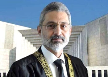 چیف جسٹس سے بدتمیزی کرنے والے وکیل مصطفین کاظمی کا 4 روزہ جسمانی ریمانڈ منظور