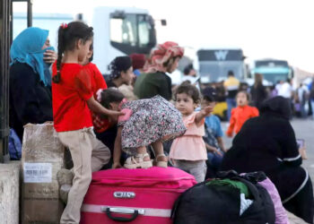 لبنان سے شام کی طرف ایک لاکھ سے زائد افراد کی نقل مکانی: اقوام متحدہ