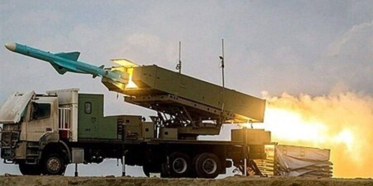 حزب اللہ نے کئی صیہونی فوجی اڈوں کو بنایا نشانہ، فرار ہونے والے صیہونیوں کا اپنے گھروں کو واپس لوٹنے سے انکار