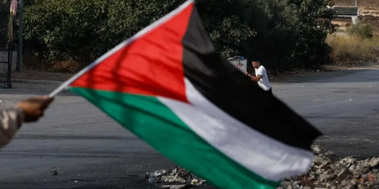 فلسطینی جماعتیں فتح اور حماس آج باہمی اتحاد کے سلسلے میں قاہرہ میں مذاکرات کریں گی