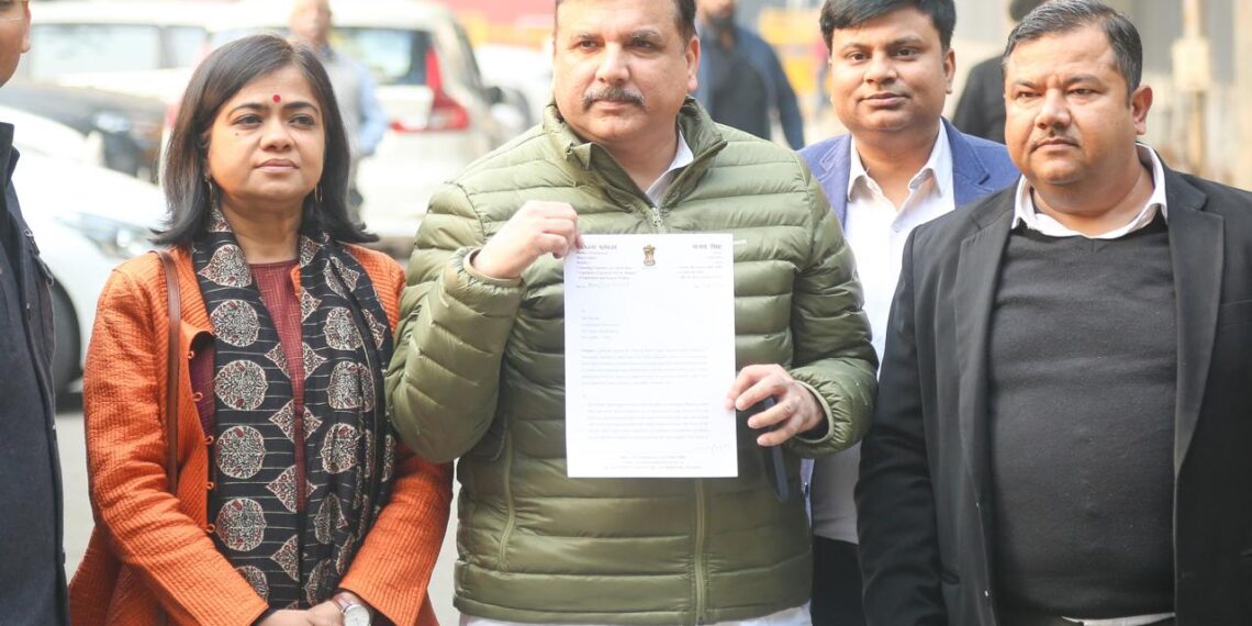 ’آپ ‘نےپرویش ورما اور منجندر سنگھ سرسا کے خلاف ای ڈی میں شکایت درج کرائی لیکن ای ڈی، سی بی آئی اور محکمہ انکم ٹیکس کی طرف سے کوئی چھاپہ نہیں مارا گیا:سنجے سنگھ