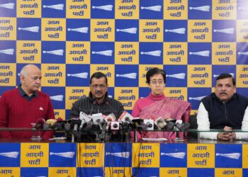 مہیلا سمان راشی اور سنجیونی یوجنا کی مقبولیت سے مایوس ہوئی بی جے پی