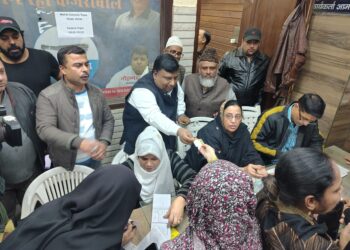 ’مہیلا سمان راشی‘ اور سنجیوانی یوجنا رجسٹرڈ کرانے کے لیے ’آپ‘ آگے آئی