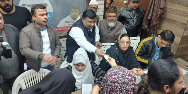 ’مہیلا سمان راشی‘ اور سنجیوانی یوجنا رجسٹرڈ کرانے کے لیے ’آپ‘ آگے آئی