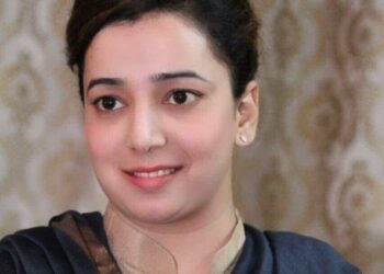 عشرت جہاں کی راہل گاندھی کر رہے ہیں پیروی