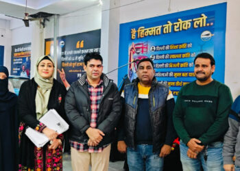 سیلم پور اسمبلی حلقہ میں خوا تین و بزرگوںکے رجسٹریشن کرانے والوں کا لگ رہا ہے تانتا