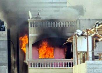 اسرائیلی حملے میں شمالی غزہ کے آخری اسپتال کو جلا دیا گیا