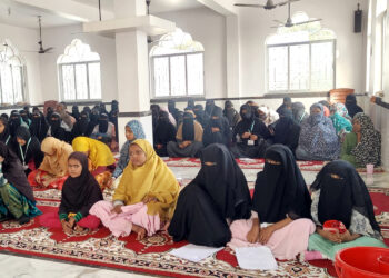 جامعہ زیب النساء للبنات میں دوسرا سالانہ اجلاس کا انعقاد