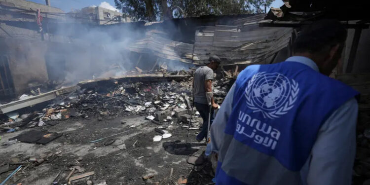 سویڈن اب انروا کی مالی اعانت نہیں کرے گا: وزیر