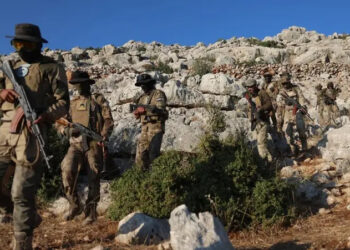 مسلح گروپوں کو نئے فوجی ادارے میں ضم کیا جائے گا : تحریر الشام تنظیم