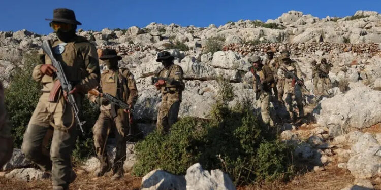 مسلح گروپوں کو نئے فوجی ادارے میں ضم کیا جائے گا : تحریر الشام تنظیم