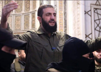 ہم دنیا میں کسی کیلئے خطرہ نہیں: ہیئتہ تحریر الشام کے سربراہ احمد الشرع