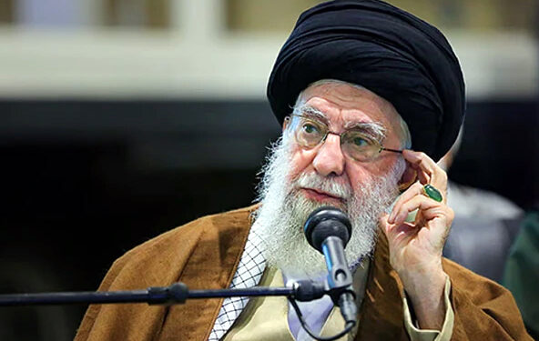 غزہ نے اسرائیل کو گھٹنوں کے بل گرادیا، ایرانی سپریم لیڈر خامنہ ای
