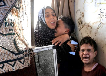 زندہ قیدیوں کی فہرست کی تیاری ، حماس کا ایک ہفتے کی جنگ بندی کا مطالبہ