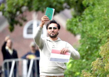 سوئیڈن؛ قرآن پاک کی بے حرمتی کرنے والے ملعون کی گولی لگی لاش گھر سے برآمد
