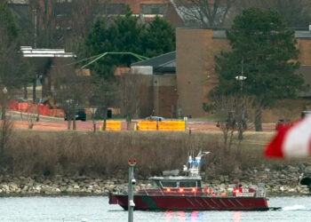 واشنگٹن فضائی حادثہ: طیارے اور ہیلی کاپٹر میں سوار تمام 67 افراد ہلاک