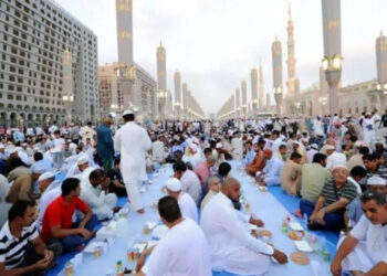 مسجدِ نبویؐ میں افطار کرانے کے خواہش مند افراد کیلئے اہم خبر