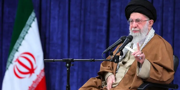 ایران کے قائدِ اعلیٰ خامنہ ای کی تہران میں حماس کے سرکردہ رہنماؤں سے ملاقات