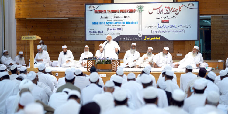 ہماری مذہبی آزادی اورمذہبی تشخص دونوں خطرے میں ہیں