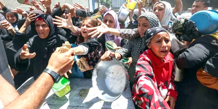 غزہ پٹی میں خوراک کے داخلے کی اجازت دینے کیلئے اسرائیل تیار