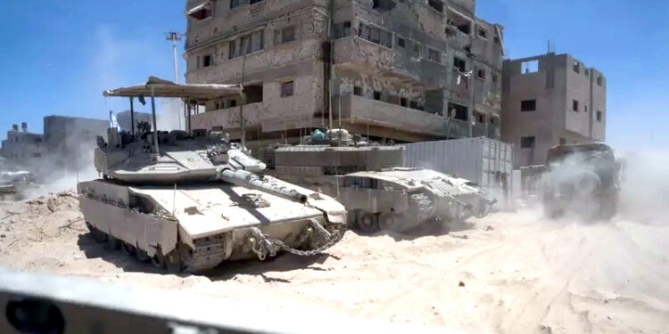 اسرائیل نے غزہ میں جارحیت بڑھانے کیلئے ہزاروں ریزرو فوجی مزید طلب کر لیے