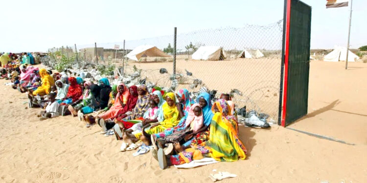 لیبیا جاتے وقت 11 سوڈانی پناہ گزینوں کی پیاس سے موت