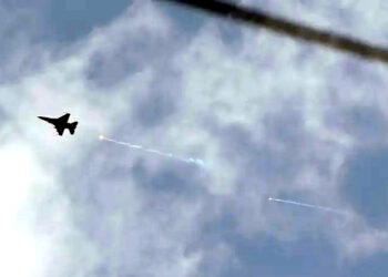 اسرائیل نے شام میں ایک ساتھ18 مقامات کو بنایانشانہ