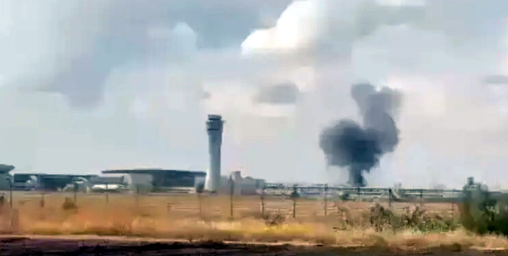 اسرائیل پر یمن سے میزائل حملہ ، تل ابیب ایئرپورٹ بند